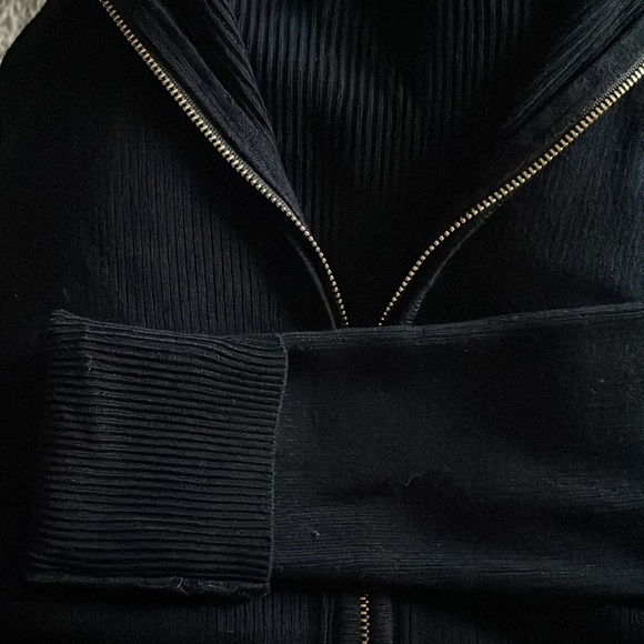 Zara Knit navy sweater EUC - Picture 6 of 6